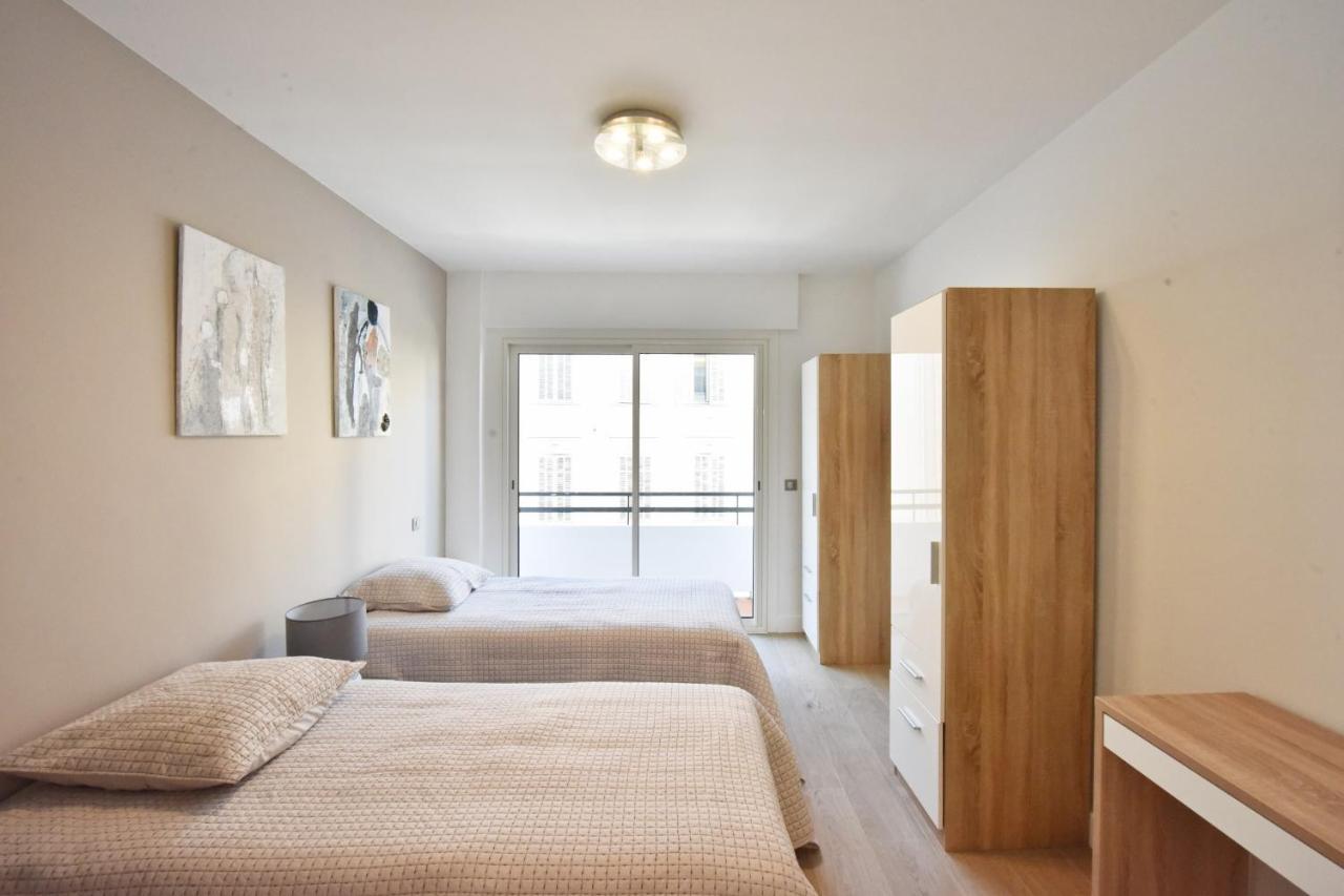Apartment 3-room In The Heart Of
